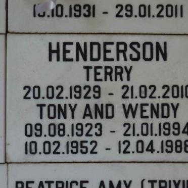 HENDERSON Tony 1923-1994 &amp; Wendy 1952-1988 :: HENDERSON Terry 1929-2010