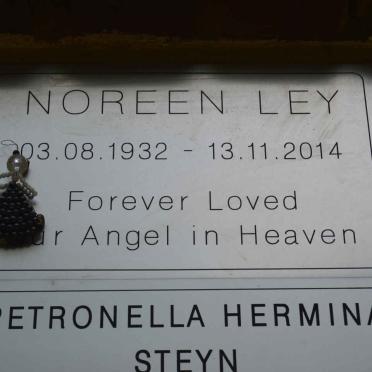 LEY Noreen 1932-2014
