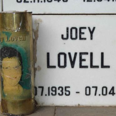 LOVELL Joey 1935-2012