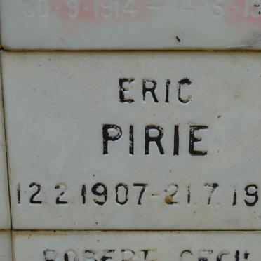 PIRIE Eric 1907-1981