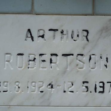 ROBERTSON Arthur 1924-1979