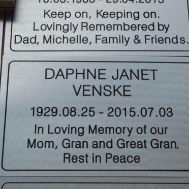 VENSKE Daphne Janet 1929-2015