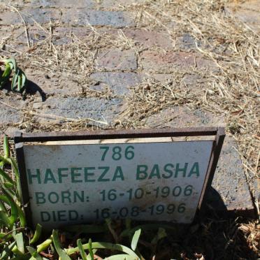 BASHA Hafeeza 1906-1996