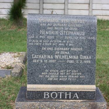 BOTHA Hendrik Stephanus 1890-1958 &amp; Catharina Wilhelmina Dinah 1887-1986