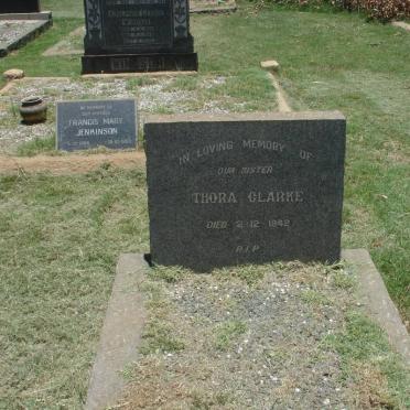 CLARKE Thora -1942