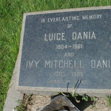 DANIA Luige 1904-1961 &amp; Ivy MITCHELL 1905-1985