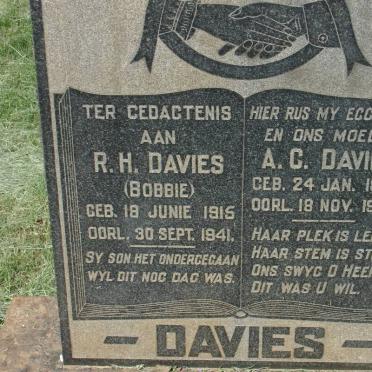 DAVIES R.H. 1915-1941 &amp; A.C. 1897-1941