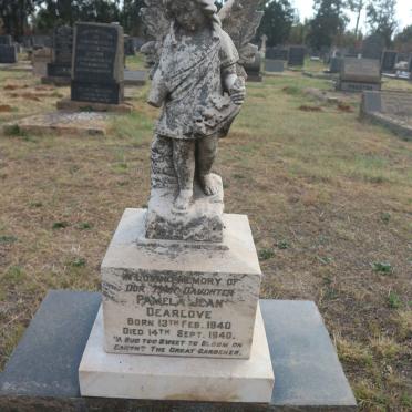 DEARLOVE Pamela Jean 1940-1940