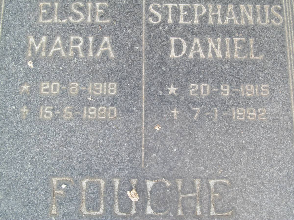 FOUCHE Stephanus Daniël 1915-1992 &amp; Elsie Maria 1918-1980