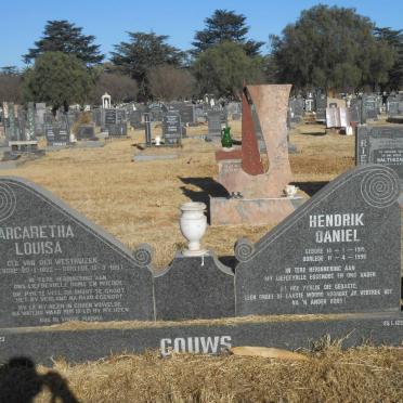 GOUWS Hendrik Daniel 1919-1996 &amp; Margaretha Louisa VAN DER WESTHUIZEN 1922-1997
