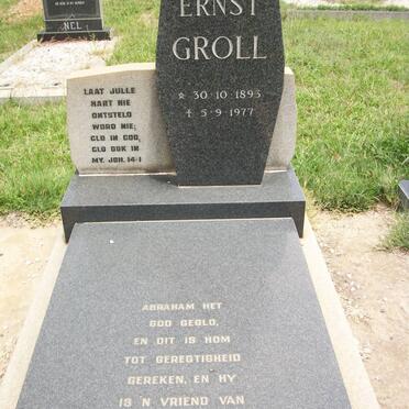 GROLL Ernst 1893-1977