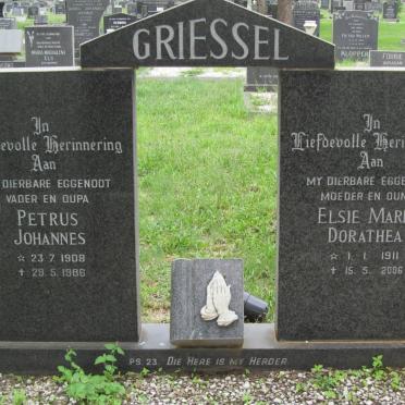 GRIESSEL Petrus Johannes 1908-1986 &amp; Elsie Maria Dorathea 1911-2006