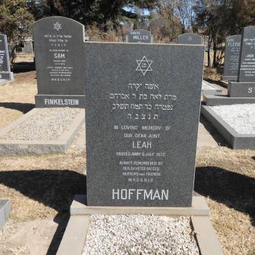 HOFFMAN Leah -1972