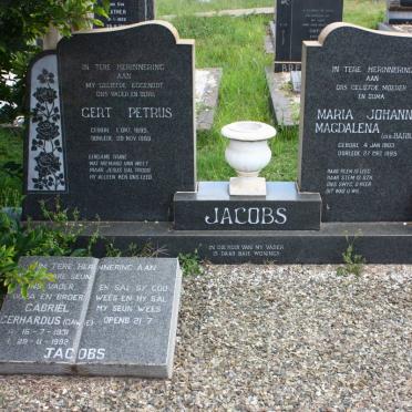 JACOBS Gert Petrus 1895-1969 &amp; Maria Johanna Magdalena BARNARD 1903-1995 :: JACOBS Gabriel Gerhardus 1931-1992
