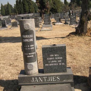 JANTJES Mkululi Bongani 1966-1995