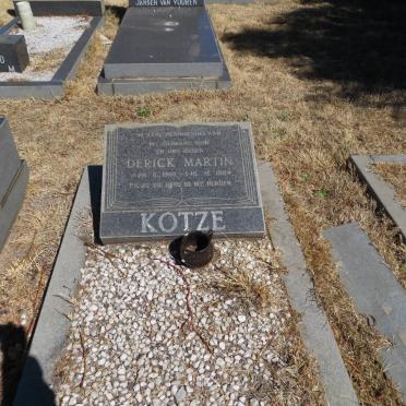 KOTZE Derick Martin 1963-1984