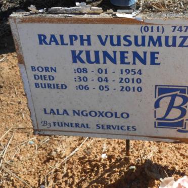KUNENE Ralph Vusumuzi 1954-2010