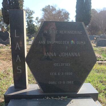 LAAS Anna Johanna nee OELOFSE 1900-1962