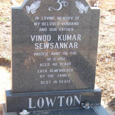 LOWTON Vinod Kumar Sewsankar -1992