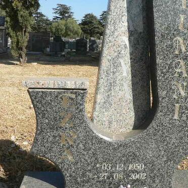 MAPANYA Ezra Dumani 1950-2002