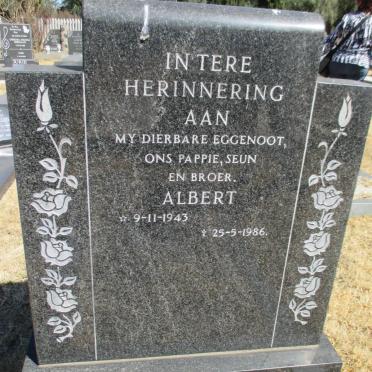 McCABE Albert 1943-1986