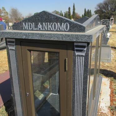 MDLANKOMO Bunguzana Wishard 1930-2001