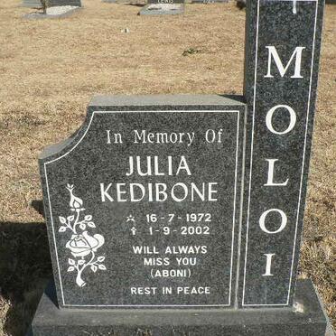 MOLOI Julia Kedibone 1972-2002