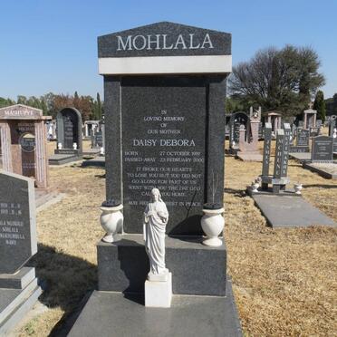 MOHLALA Daisy Debora 1919-2000