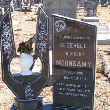 MOONSAMY Vedevelli 1941-2001