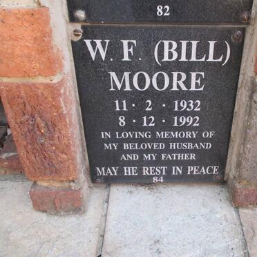 MOORE W.F. 1932-1992