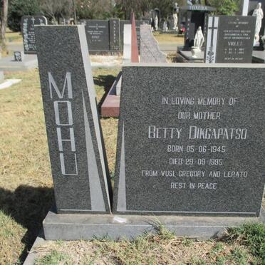 MOHU Betty Dikgapatso 1945-1995