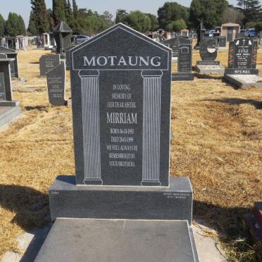 MOTAUNG Miriam 1950-1999