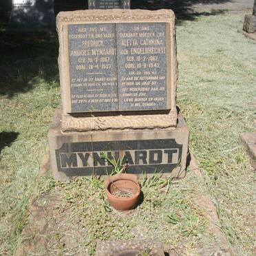 MYNHARDT Fredrick Andries 1867-1937 &amp; Aletta Cathrina ENGELBRECHT 1867-1942