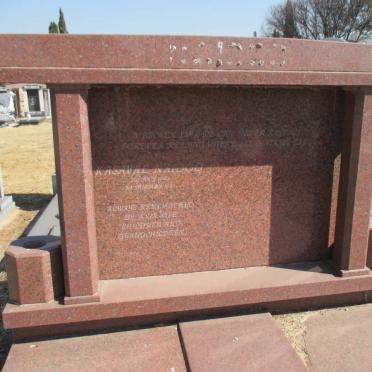 NAIDOO Kasaval 1940-1999