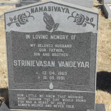 NAMASIVAYA Strinievasan Vandeyar 1960-1991