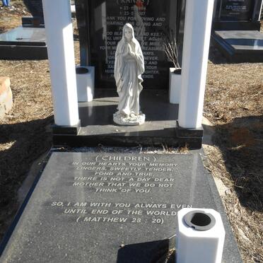 NAIKEN Charmaine 1964-2007