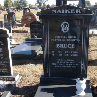 NAIKER Bruce 1964-2006