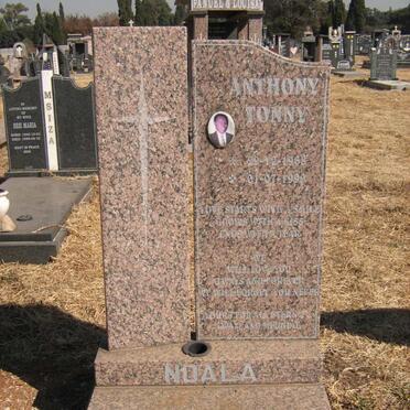 NDALA Anthony 1968-1999