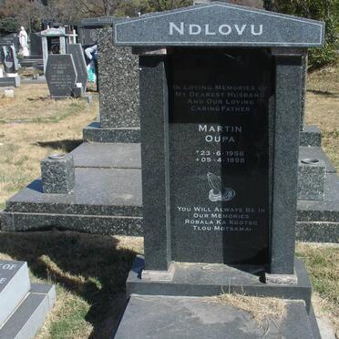 NDLOVU Martin Oupa 1956-1998