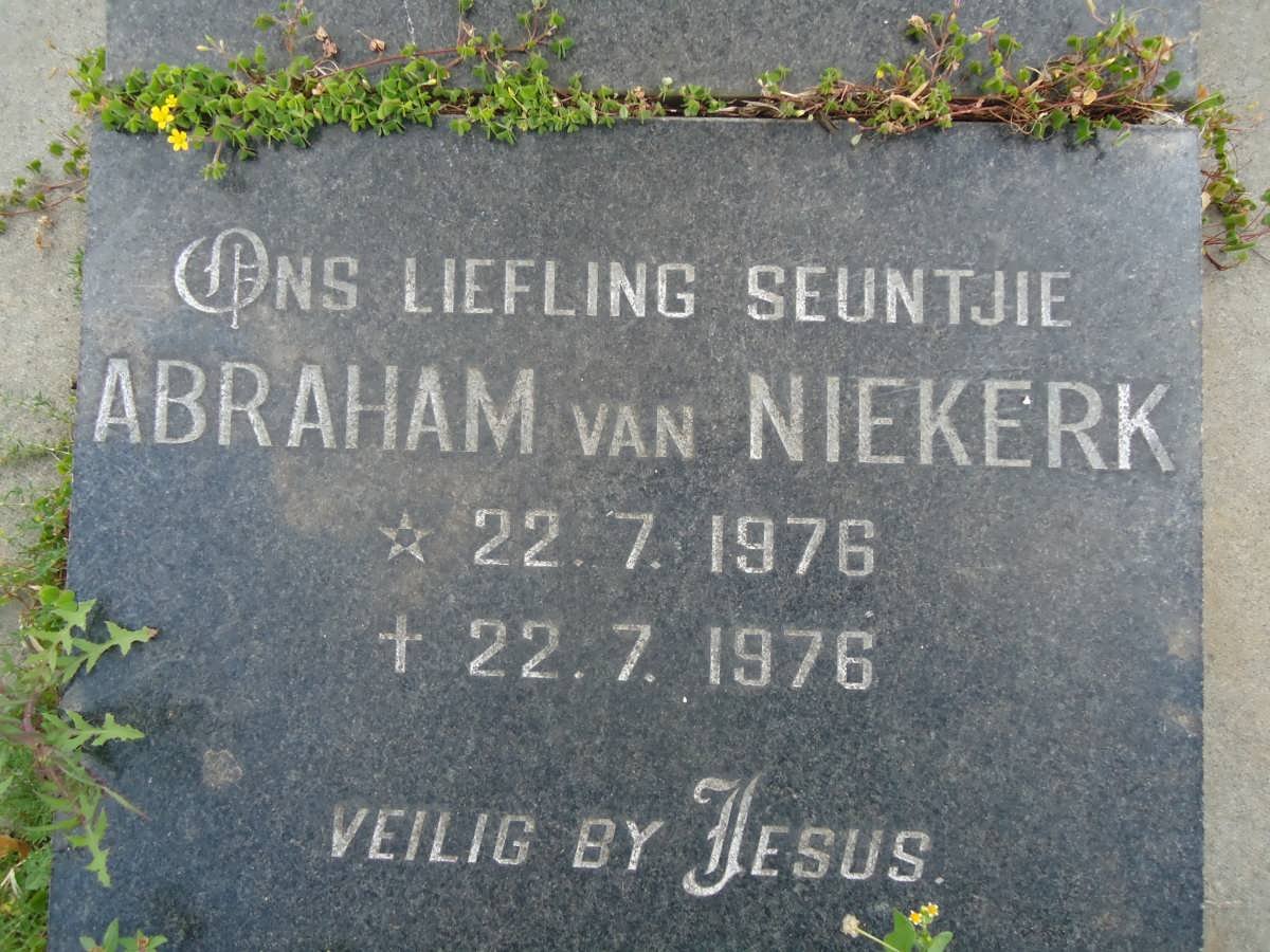 NIEKERK Abraham, van 1976-1976