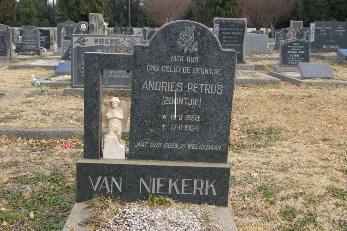 NIEKERK Andries Petrus, van 1958-1964