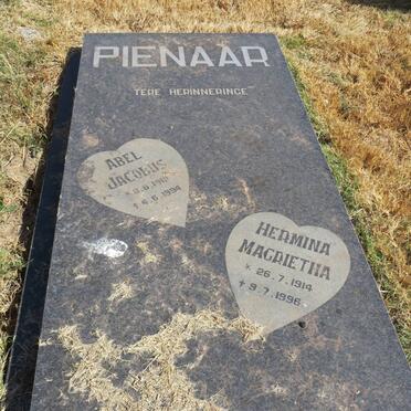 PIENAAR Abel Jacobus 1912-1994 &amp; Hermina Magrietha 1914-1998
