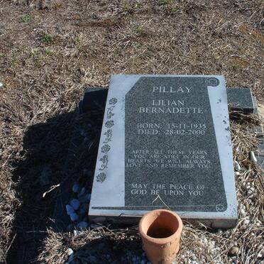 PILLAY Lilian Bernadette 1935-2000