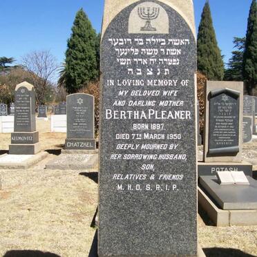 PLEANER Bertha 1897-1950