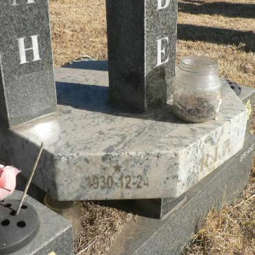 RADEBE Jeminah Tipane 1930-1999