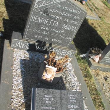 RENSBURG Henrietta Maria, Janse van nee McGEER 1897-1981 :: GROENEWALDT Hendrika Maria 1927-2012