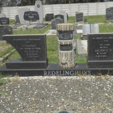REDELINGHUYS Jacobus N. 1897-1980 &amp; Gezina W. 1897-1979