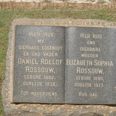 ROSSOUW Daniel Roelof 1882-1932 &amp; Elizabeth Sophia 1890-1973