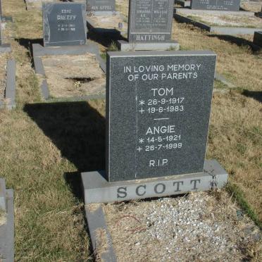 SCOTT Tom 1917-1983 &amp; Angie 1921-1999