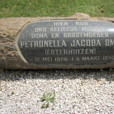 SMIT Petronella Jacoba nee ESTERHUIZEN 1926-1996